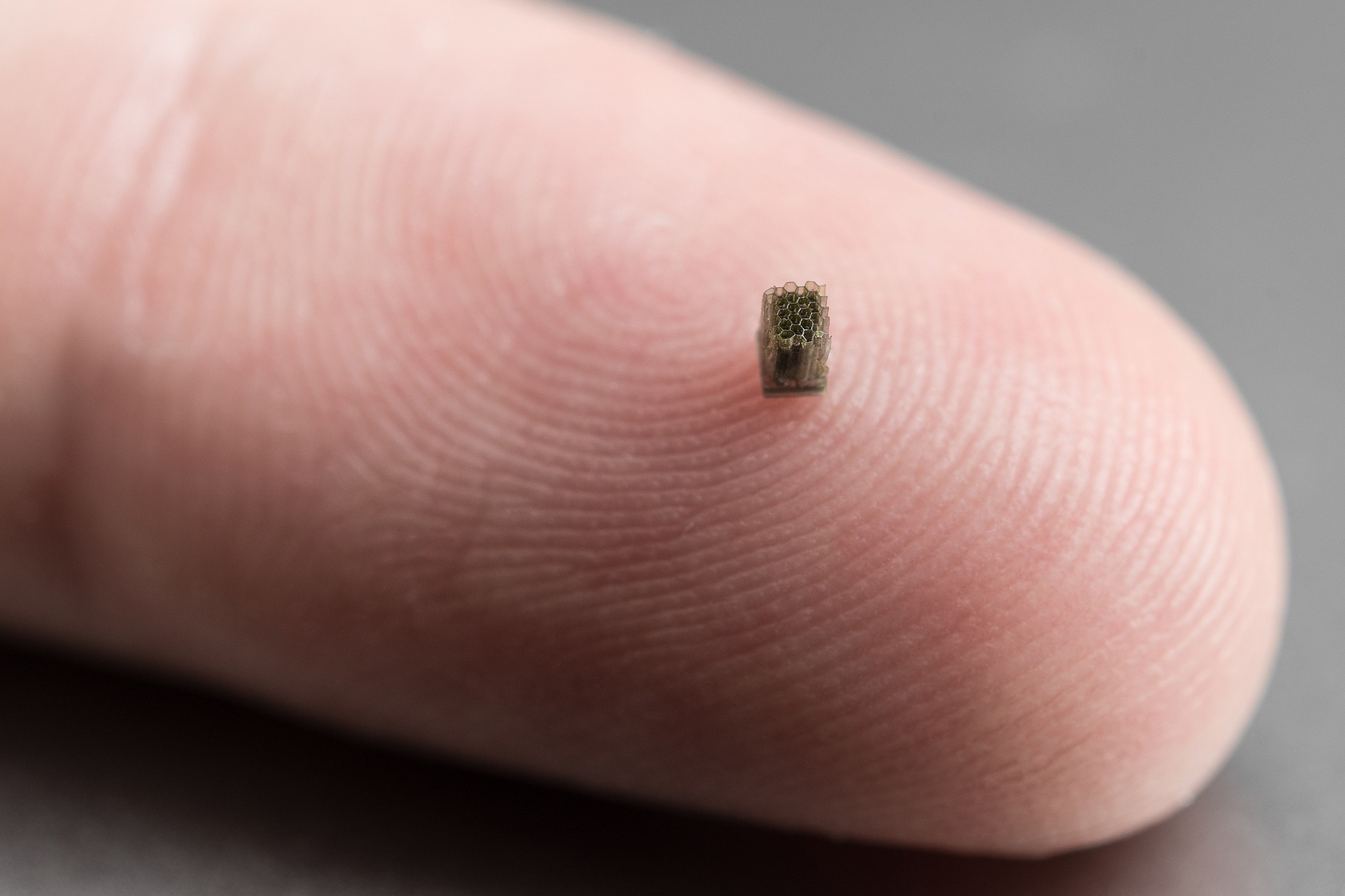 ナノ・ディメンションがマイクロ3Dプリンターメーカーのナノファブリカを買収