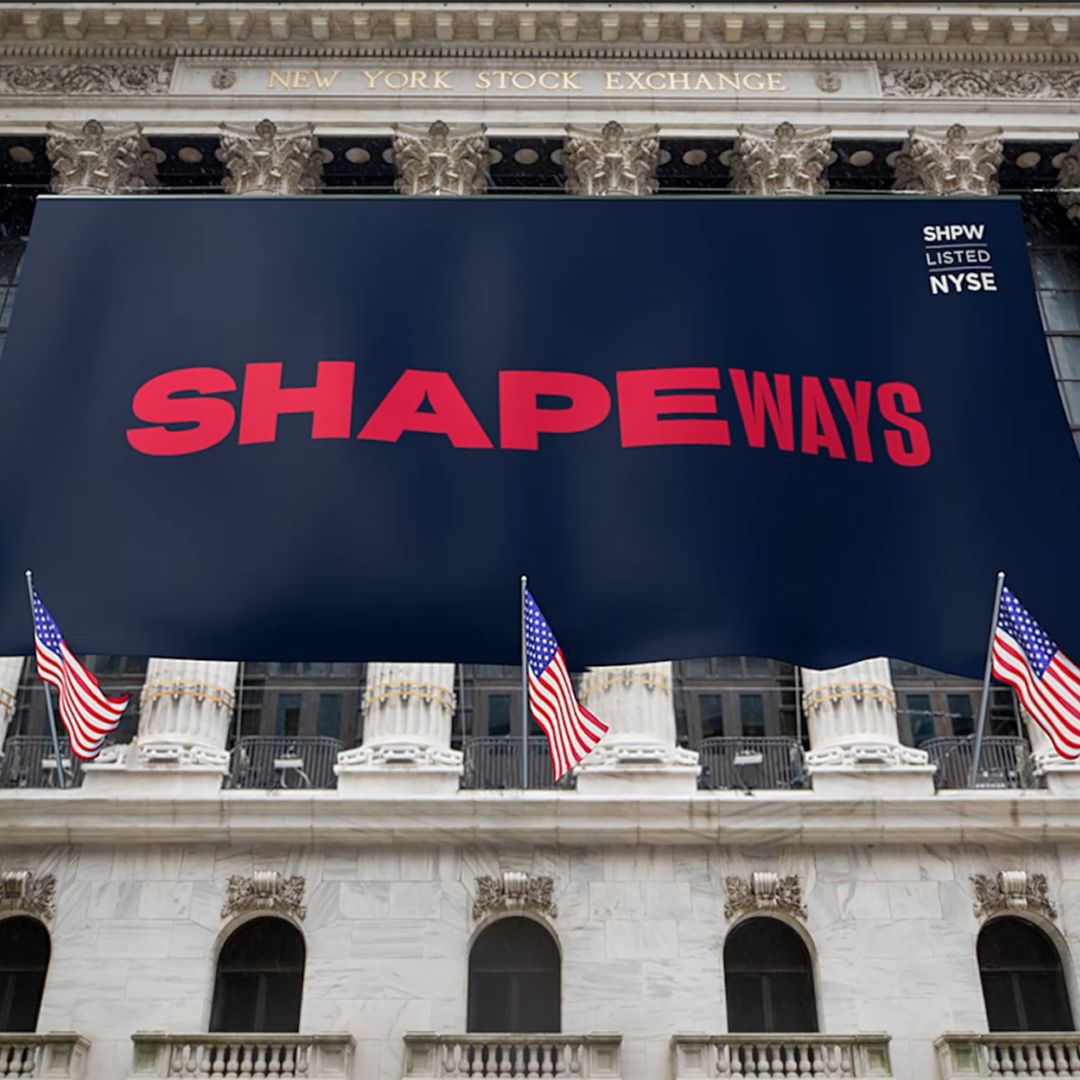 シェイプウェイズが8対1株の株式併合を実施